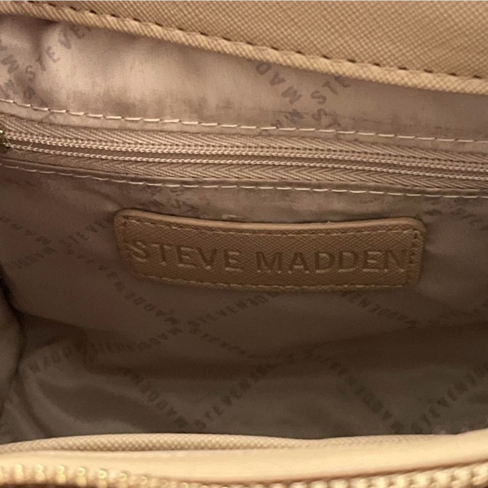 Steve Madden Beige/Cream Handbag with Floral Scarf Accent - Picture 6 of 7